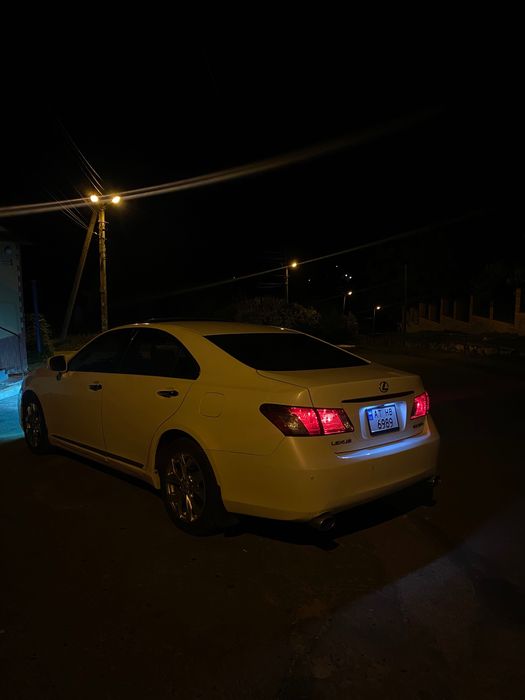 Авто Lexus es350 газ/бензин