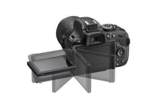 Nikon D5200 + AF-S DX 18–55mm f/3.5–5.6G