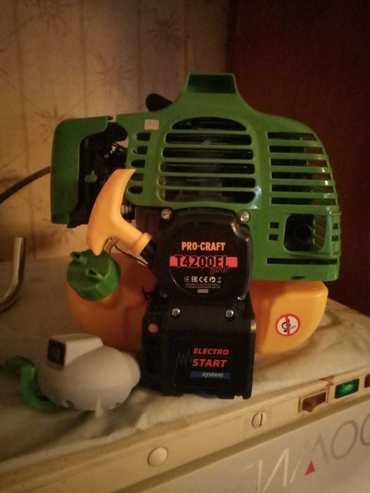 Бензо коса Procraft T4200ELpro Electro Starter.