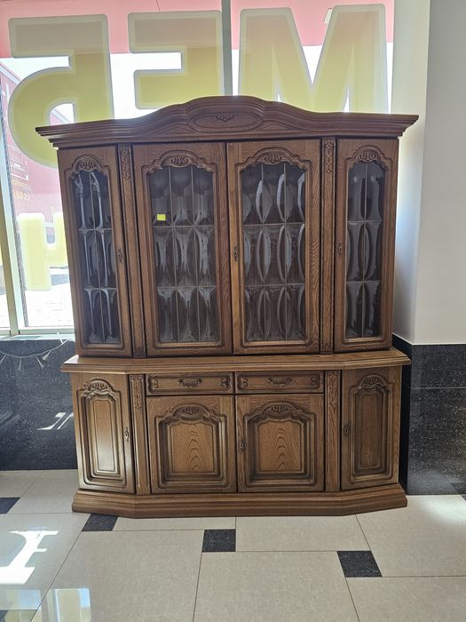 Меблі з Німеччини  Дубові.