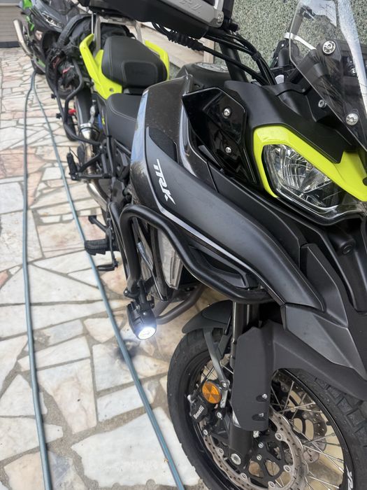 Benelli trk 702x
