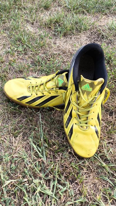 Buty sportowe adidas
