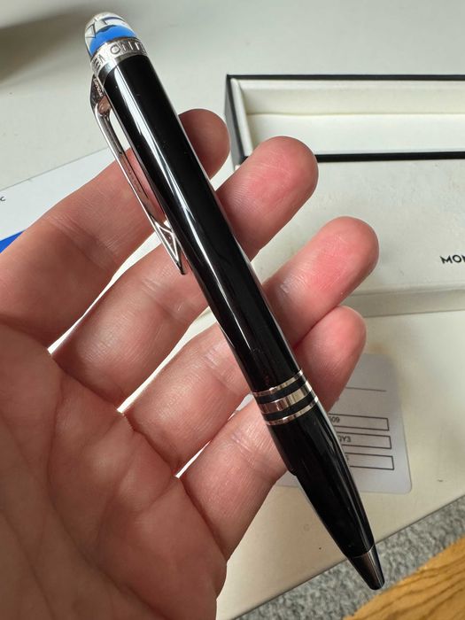 кулькова ручка Montblanc Starwalker Precious Resin ballpoint pen