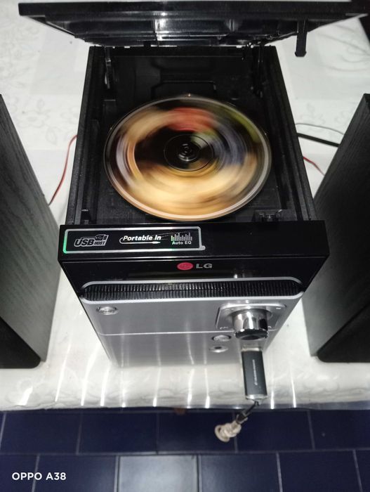 Micro system LG cm1530