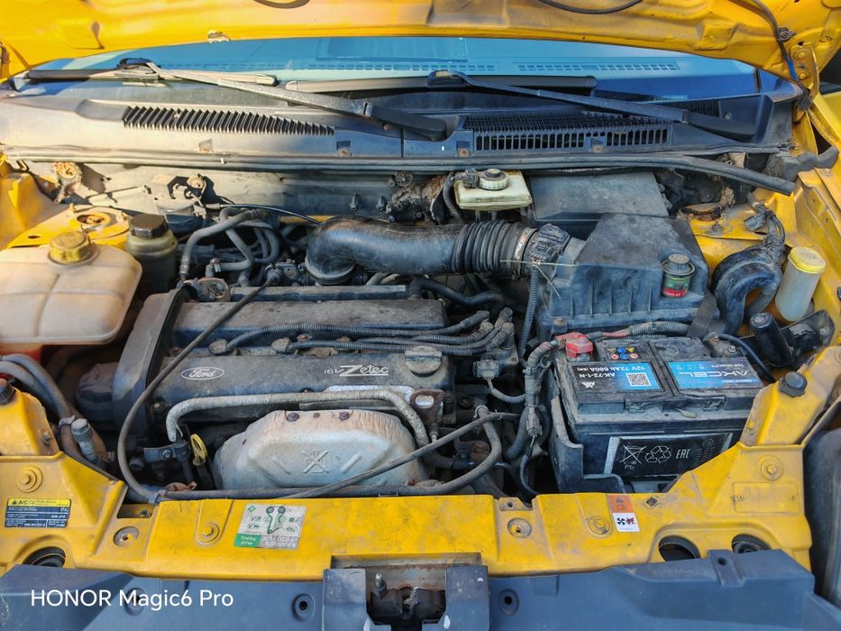 Ford Tourneo connect 1,8 Benz 5 osobowy