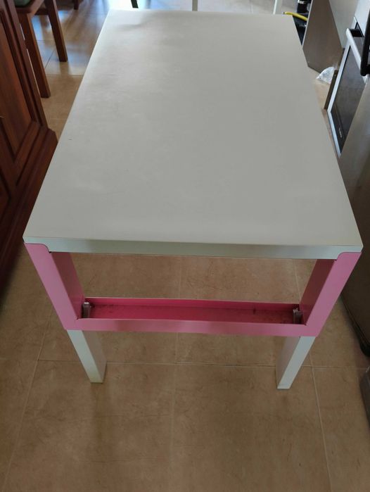 Secretária IKEA - Azul/Rosa