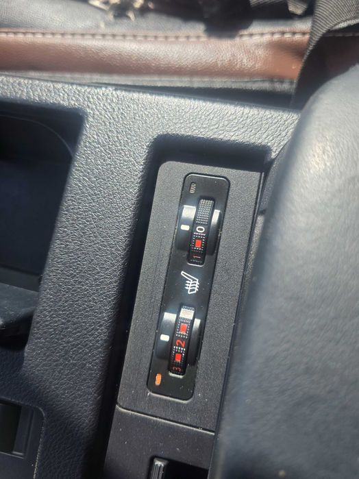 Lexus a circular diariamente excelente suv com motor super fiável da marca Toyota — photo 3