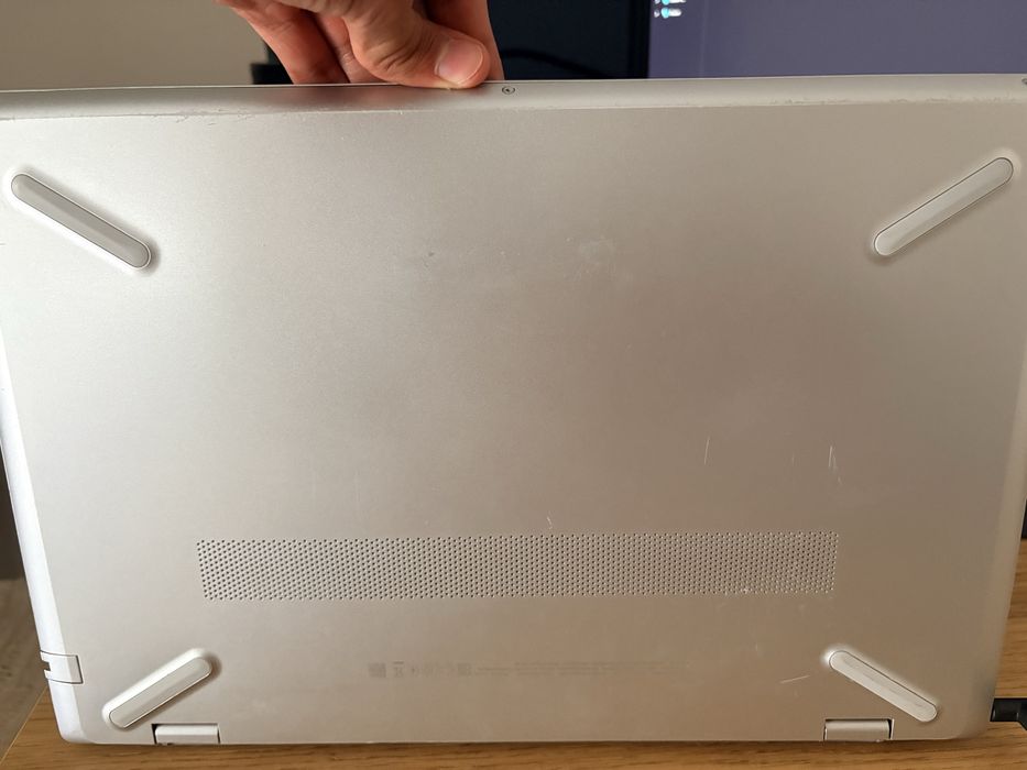HP Pavilion 15-cs3xxx | i5-1035G1 | 16GB RAM | GTX 1050 | SSD 512GB | Windows 11 Pro