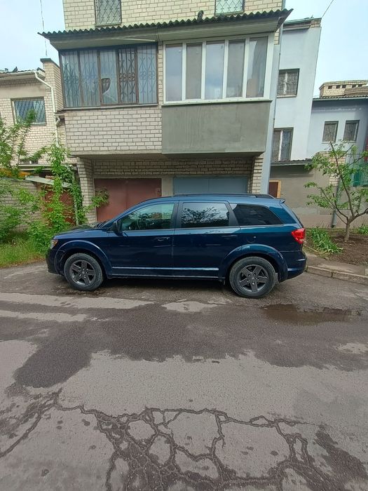 Продам Dodge Journey 2014 года.