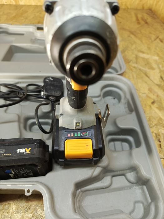 Zakrętarka titan 18 v xtp