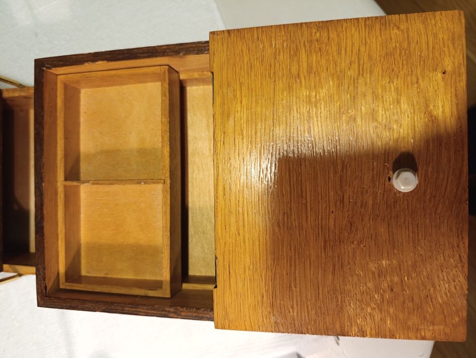 Przybornik krawiecki z epoki PRL