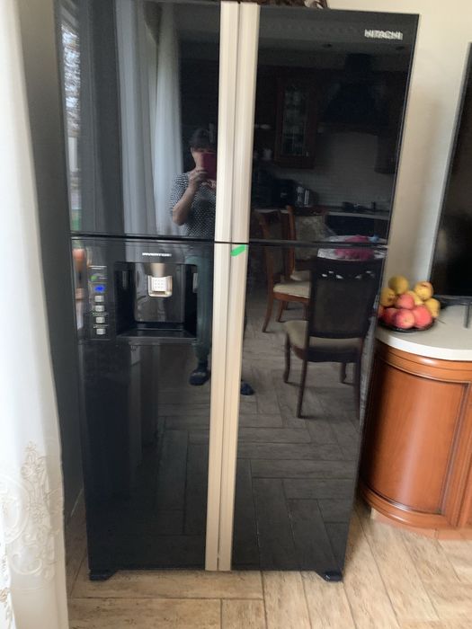 Холодильник будь-який .