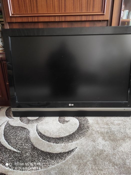 Телевізор LG 42L25R