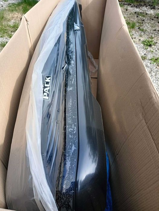 Box dachowy INTER PACK Traxer 8.6 (antracyt - czarny mat) - 530 litrów, 75 kg