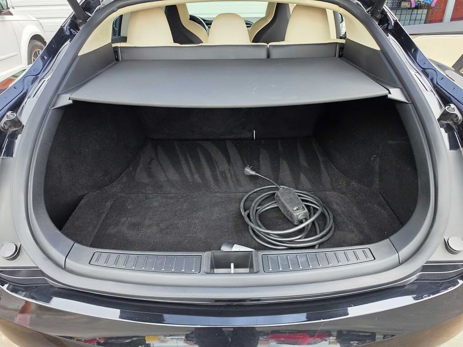 Tesla Model S 100D      2019