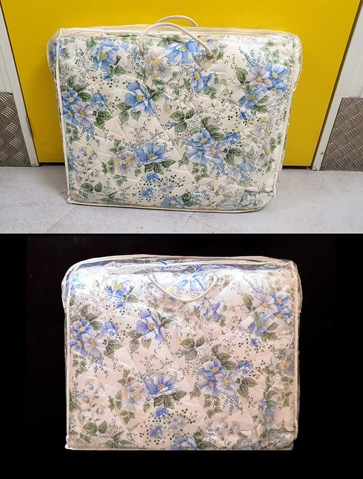 Edredon com abas laterais e fundo e fronhas motivos florais azul lilás amarelo 200x140 cm