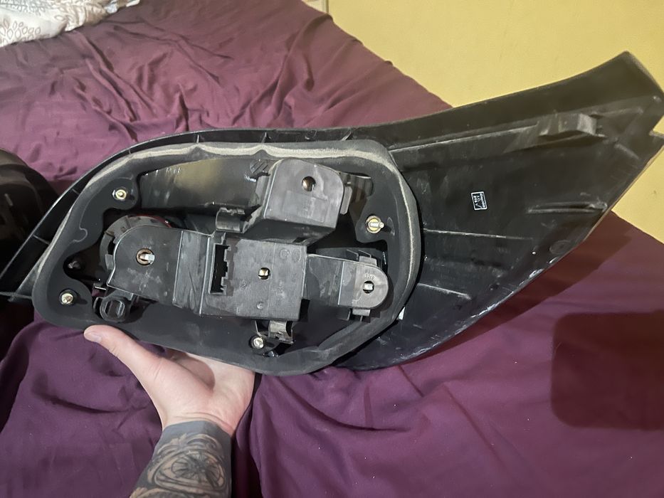 Sprzedam lampy tyl do bmw e60 przedlift