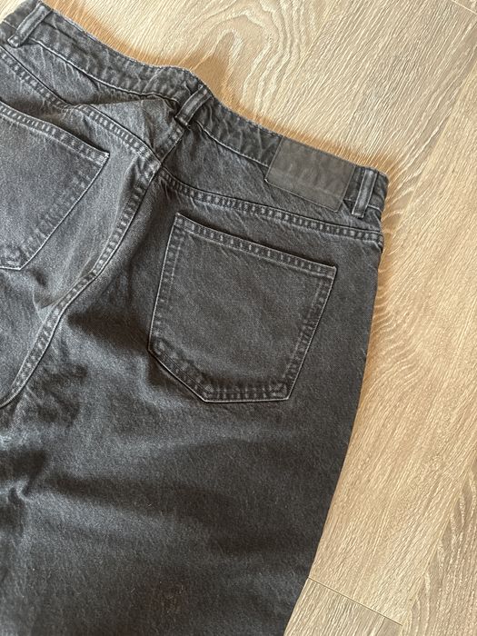 Джинси моми від ZARA