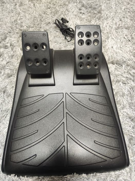 Volante Logitech Driving Force Pro – Excelente Estado