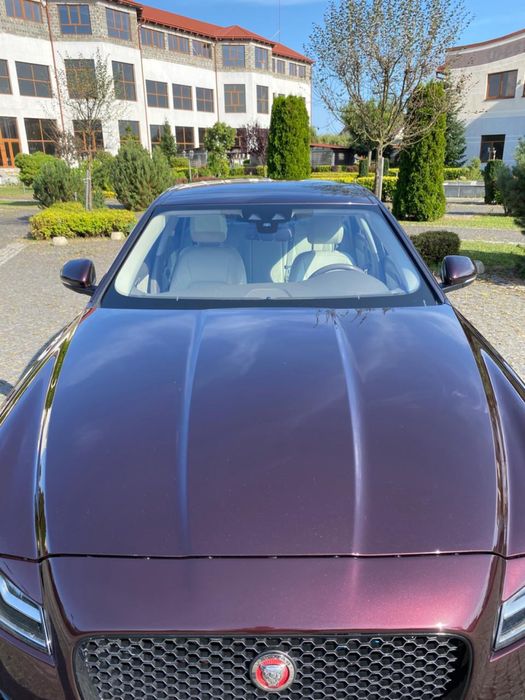 Продається Jaguar XF X260 2.0 бензин AWD