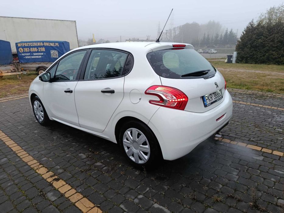 WYPOZYCZALNIA wynajem peugeot 208 2 osobowy tempomat bez limitu km