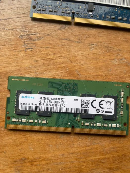 2 Memorias Samsung DDR4 4gb,ramaxel pcl3 4gb