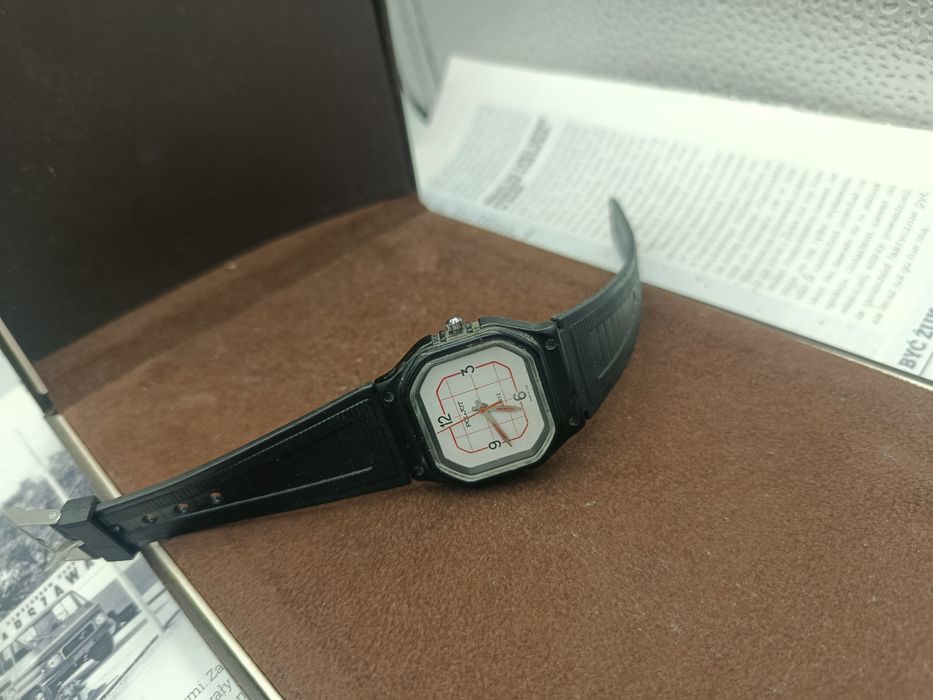 Zegarek poljot quartz vintage