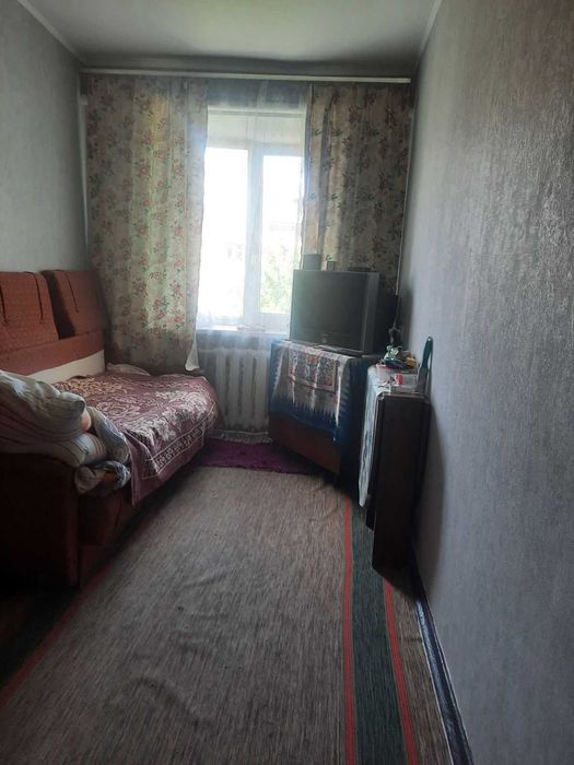 продам комнату в общежитии блочного типа, Минский массив, пл.Т.Шевченка