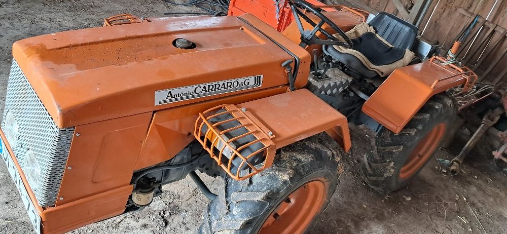 Trator António carraro modelo 40000