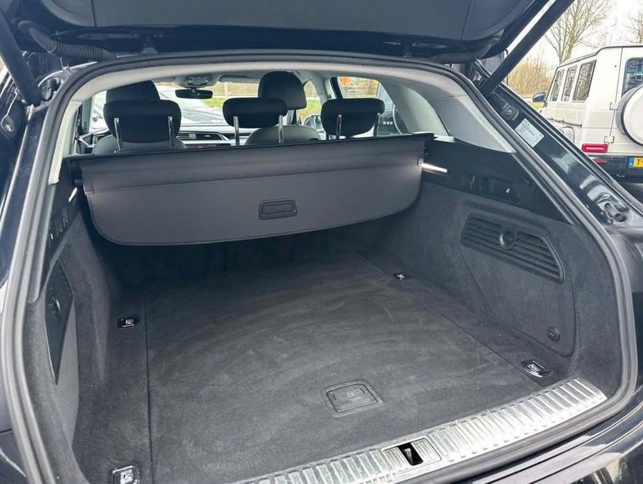 Audi e-tron 50 quattro
