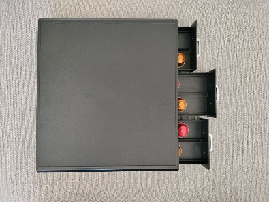 Suporte cápsulas café + base para máquina – Navaris