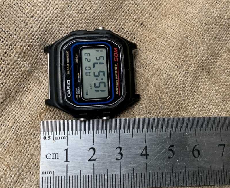 Часы Casio W-59.