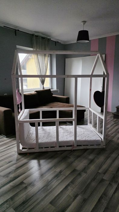 Łóżko domek dla dziecka