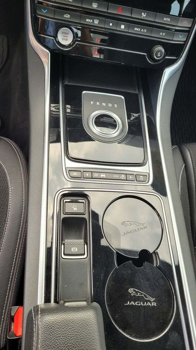 Jaguar XE 2.0 D R-Sport Aut.