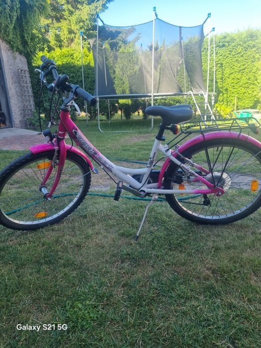 Rower B'twin Nature Poply 500 w rozmiarze 24 cale.