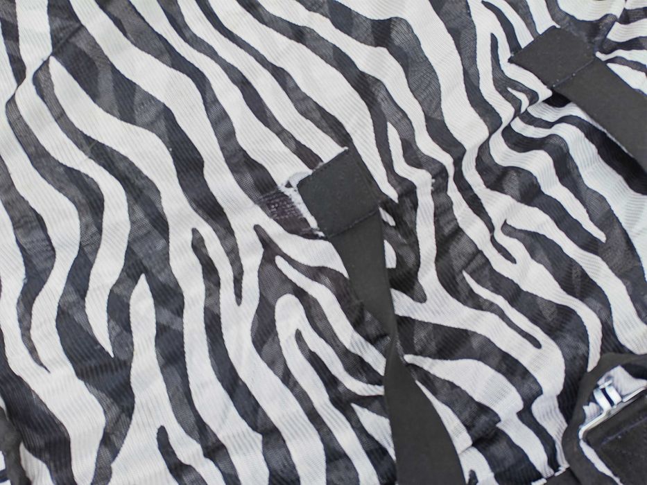 Derka zebra siatkowa przeciw owadom kaptur klapa 155