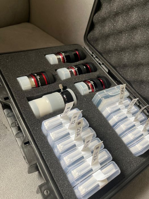 Zestaw do obserwacji astronomicznych. Okular. Filtr. Reduktor. Barlow