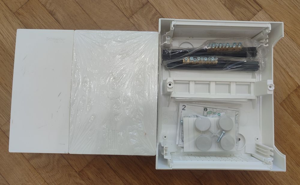 Електрообладнання.