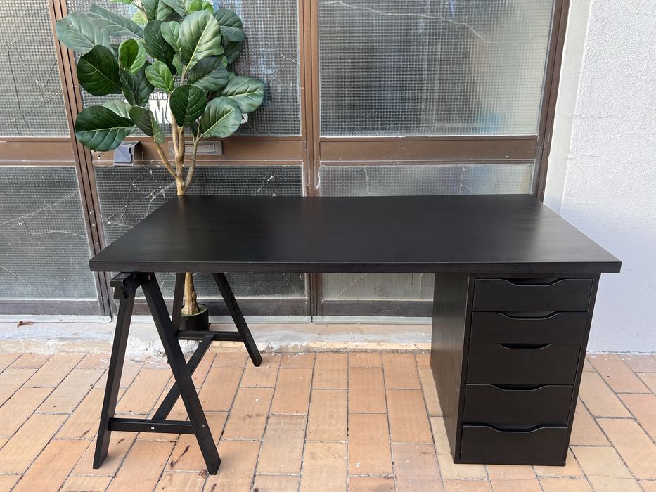 Secretária ikea