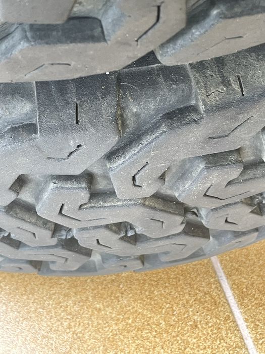 Pneus  Camac terra 4x4 LT 215 75 R15