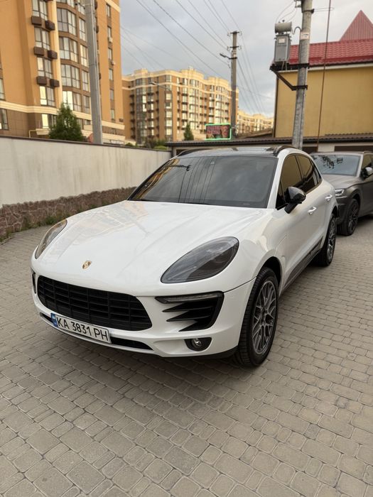 Porsche Macan S 2018, 3.0 V6 Turbo, 340 к.с.
