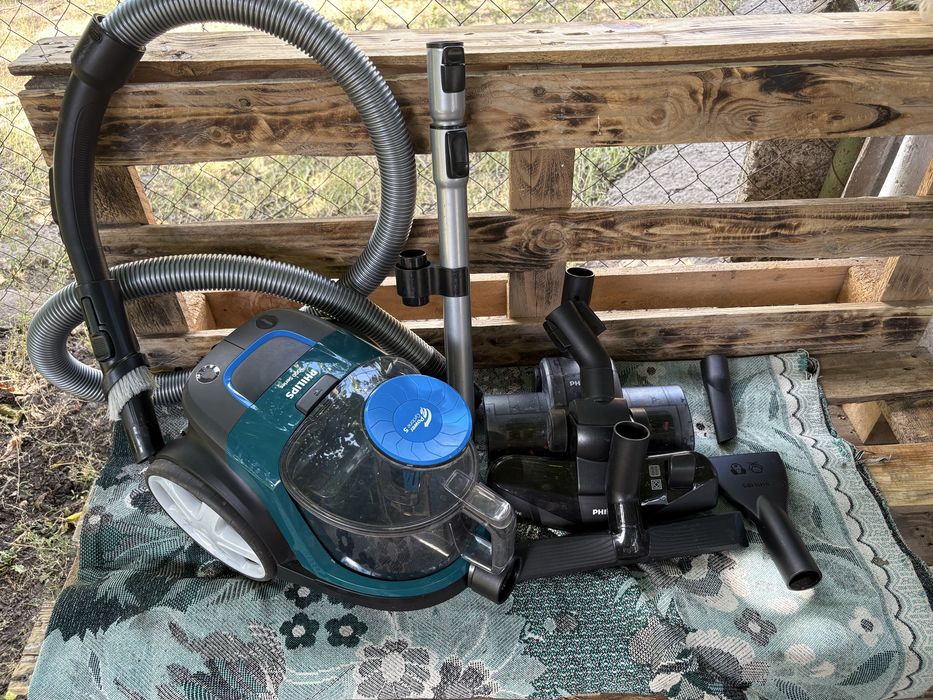 Пилосос PHILIPS гарний стан