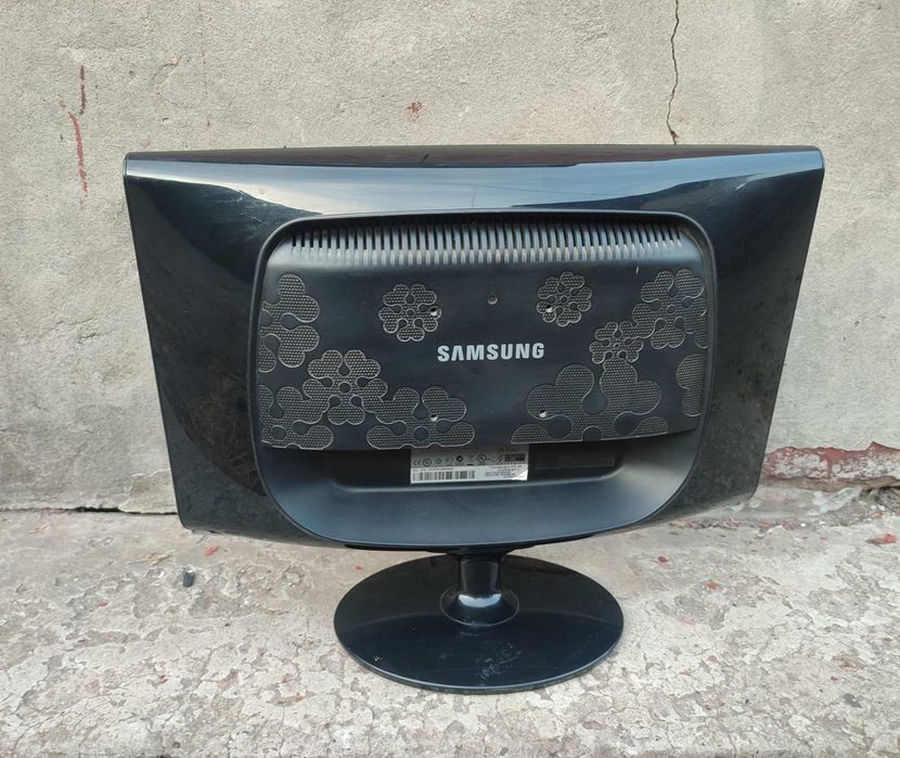 Монитор Samsung 933sn/19дюймов. (Sync master 933)