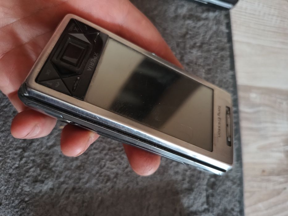 Sony Ericsson Xperia X1 -rzadki kolekcjonerski !