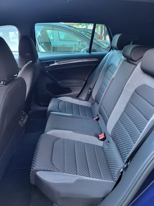 VW Golf  7.5 R-line 1.5 150cv