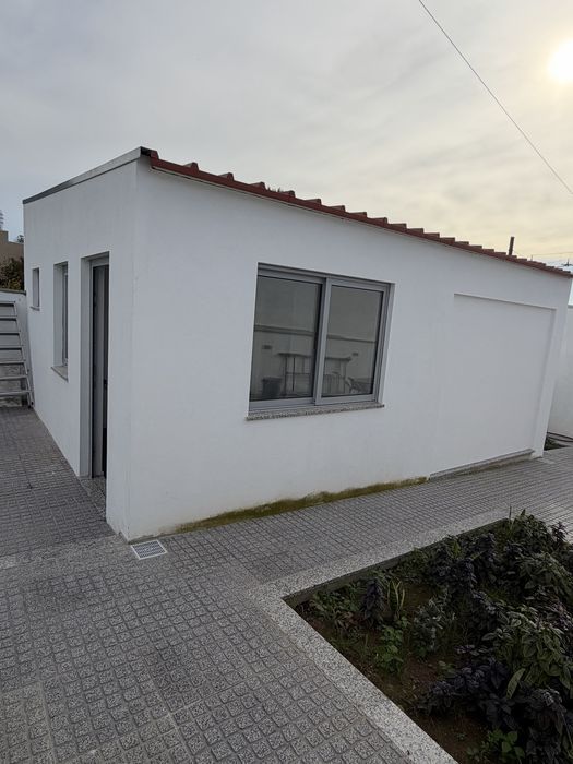 Casa T1 Independente