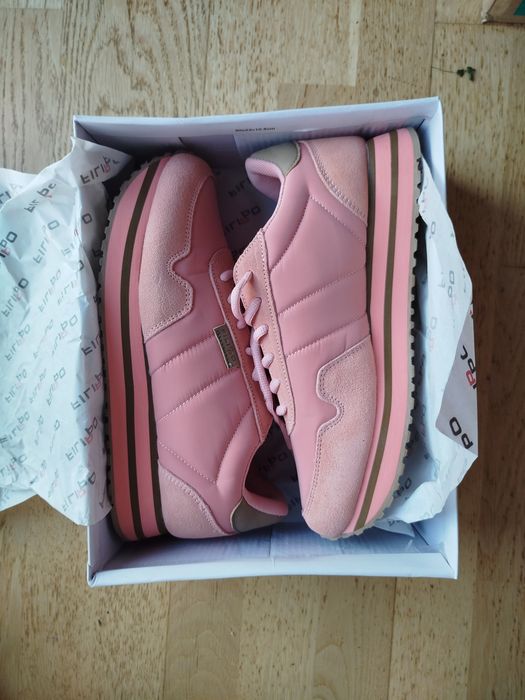 Buty Sneakersy Filippo 40 Nowe