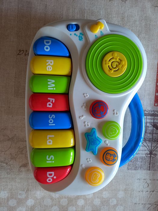 Brinquedo co. Musica
