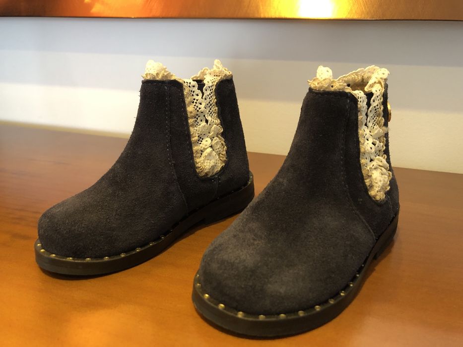 Botas Criança em Camurça