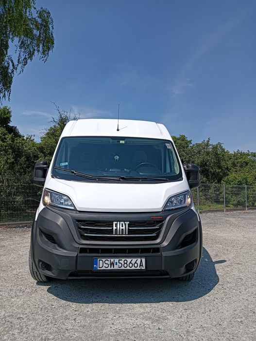wynajem busa samochód dostawczy  wypożyczalnia aut  Wrocław Bielany Wr